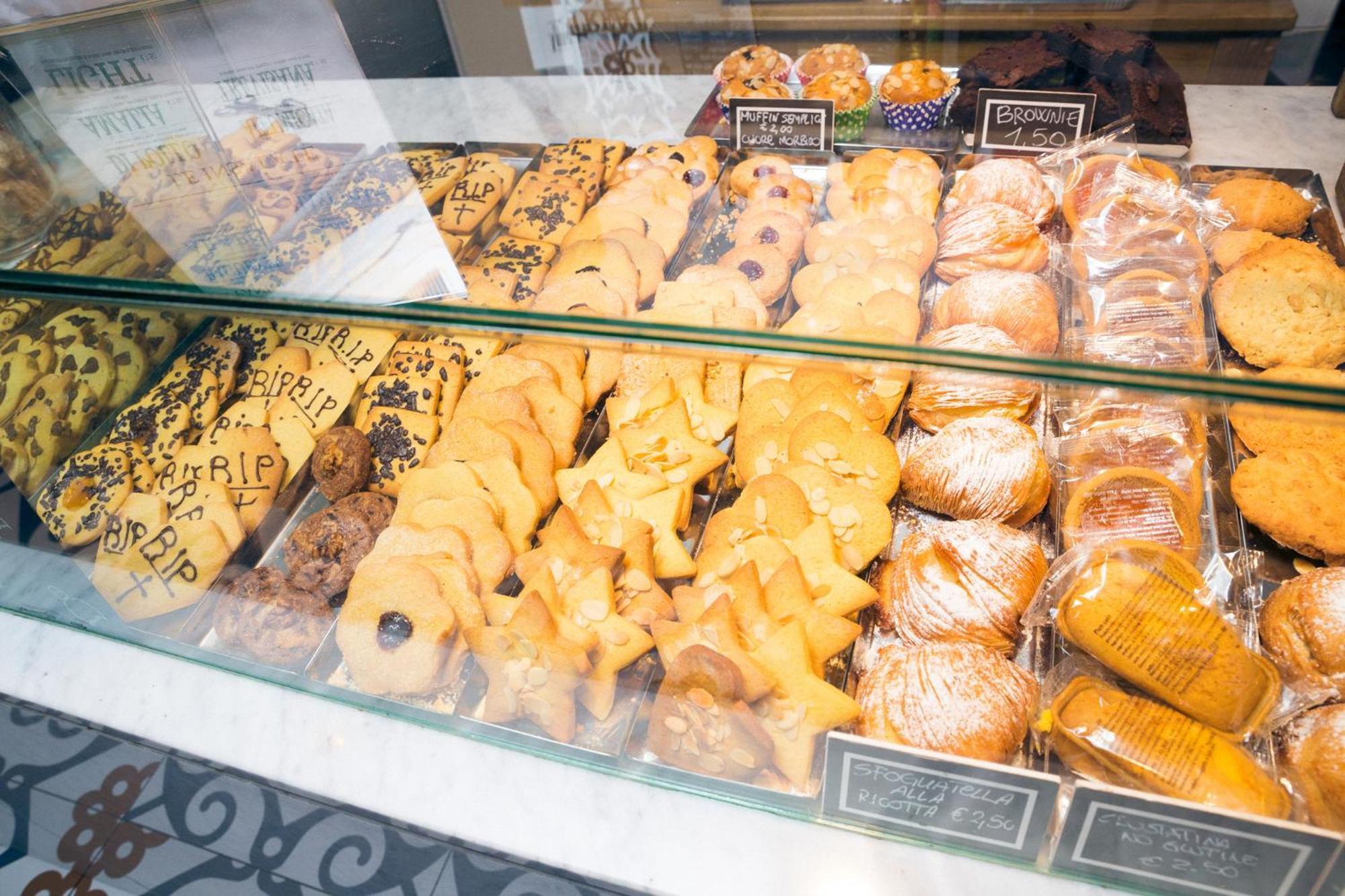 Amalia Bakery Home Gallarate Bagian luar foto